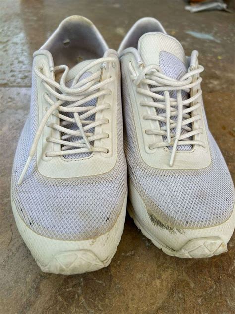 hoe nike schoenen wassen|nike witte schoenen herstel.